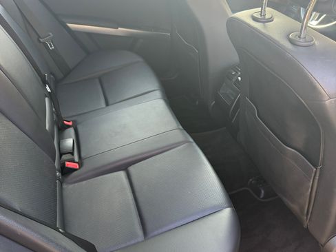 Used 2015 Mercedes-Benz GLK 350 2WD image 10