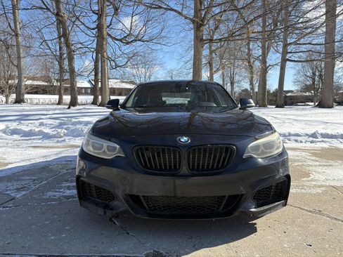 Used 2014 BMW M235i Coupe image 2