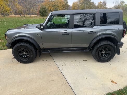 Used 2022 Ford Bronco Wildtrak image 6