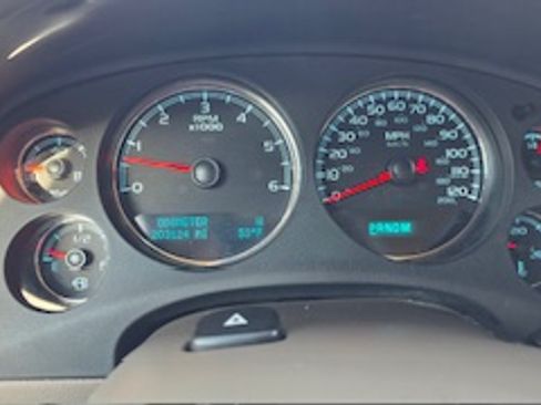 Used 2014 Chevrolet Tahoe LTZ image 5