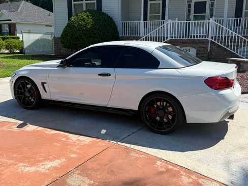 Used 2017 BMW 440i Convertible RWD image 10