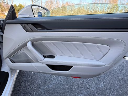 Used 2026 Porsche 911 GTS image 5