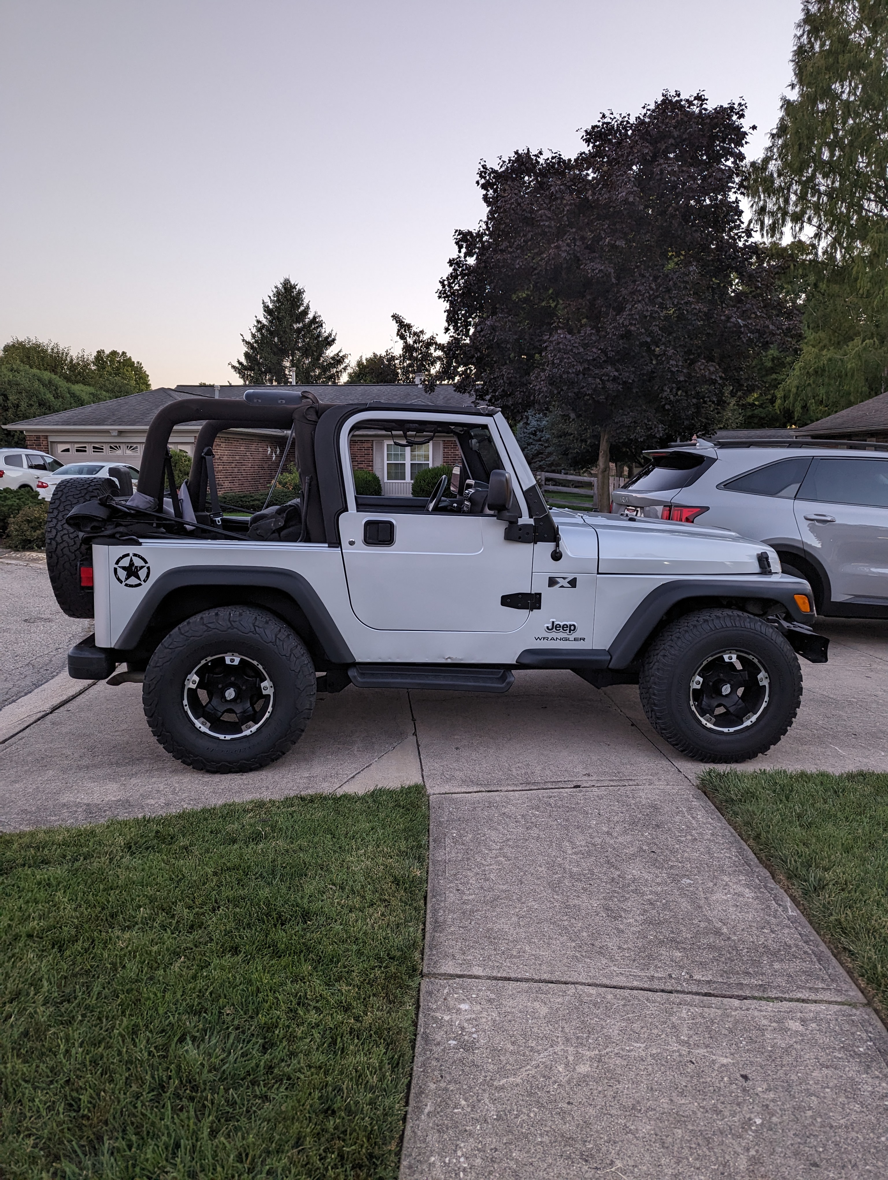 Used 2005 Jeep Wrangler X AWD/4WD image 4