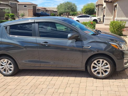 Used 2020 Chevrolet Spark LT image 9