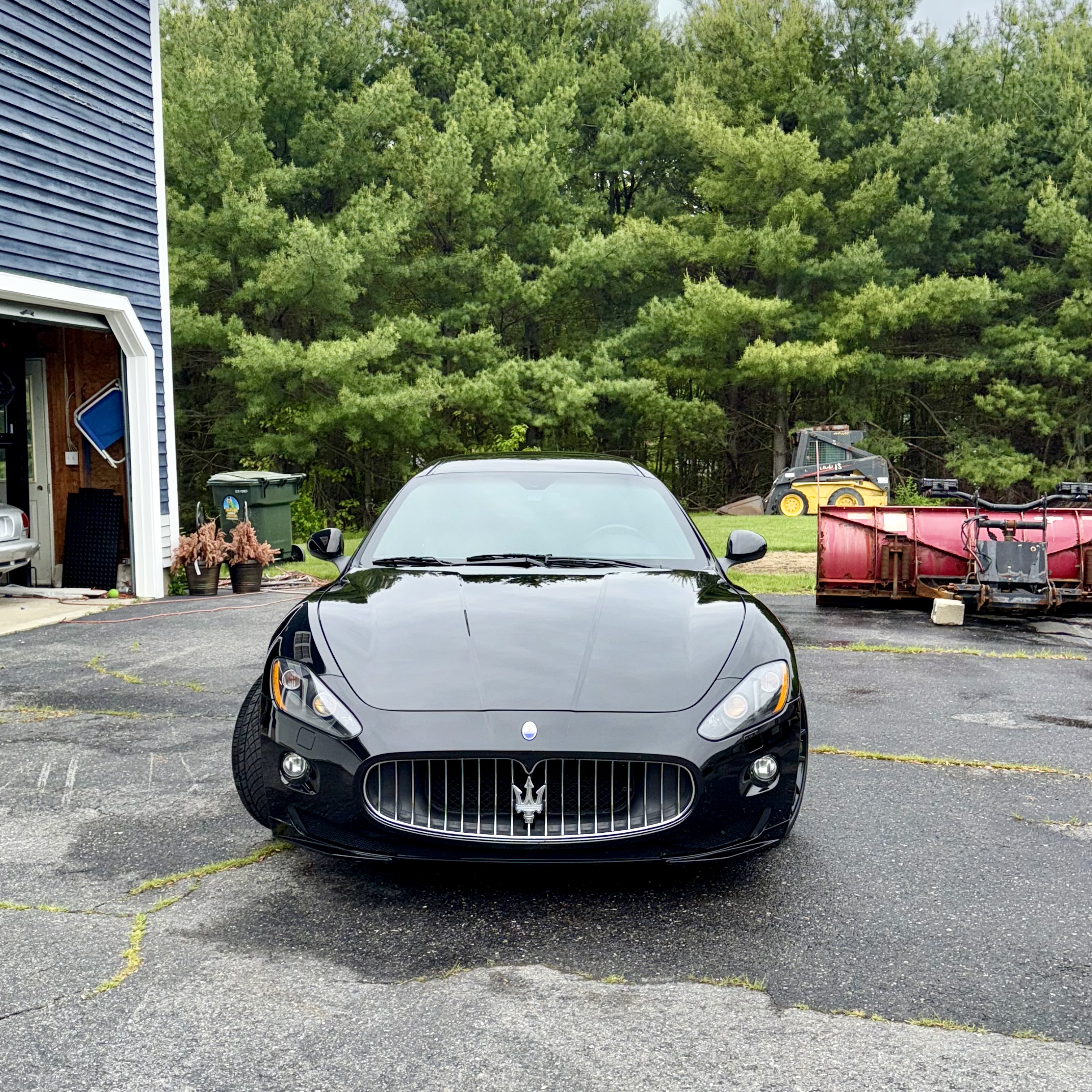 Used 2012 Maserati GranTurismo S RWD image 2
