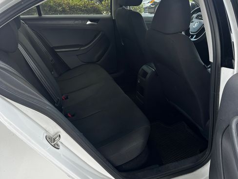Used 2016 Volkswagen Jetta S FWD image 13