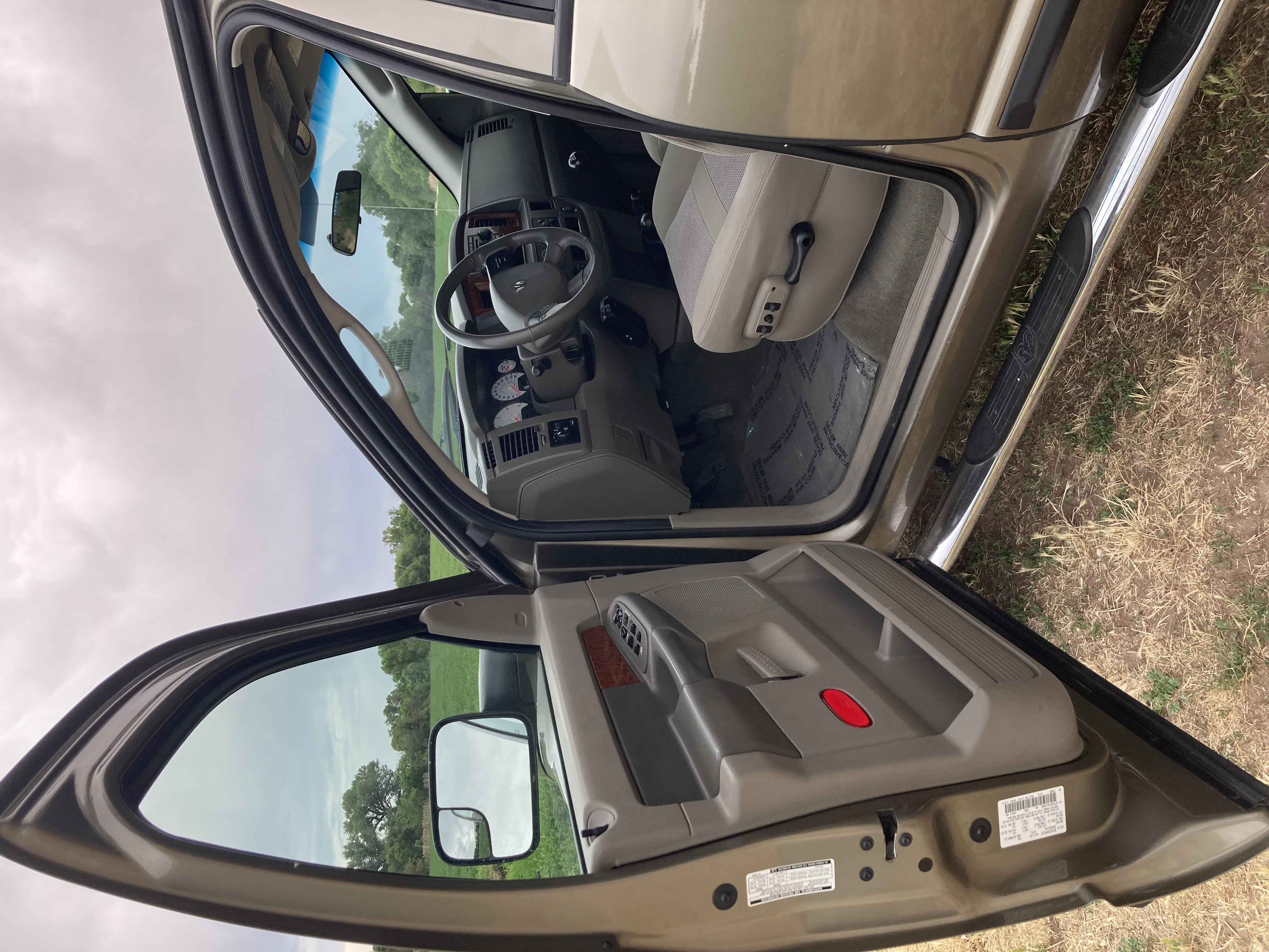Used 2006 Dodge Ram 2500 Truck SLT w/ Quad Cab Big Horn Value Group AWD/4WD image 14