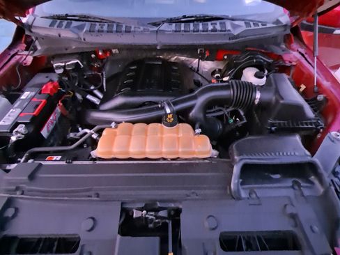 Used 2015 Ford F150 Lariat w/ Equipment Group 502A Luxury image 17