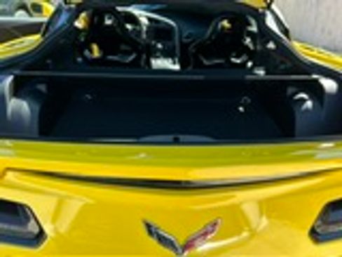 Used 2016 Chevrolet Corvette Stingray Coupe w/ 3LT Preferred Equipment Group image 10