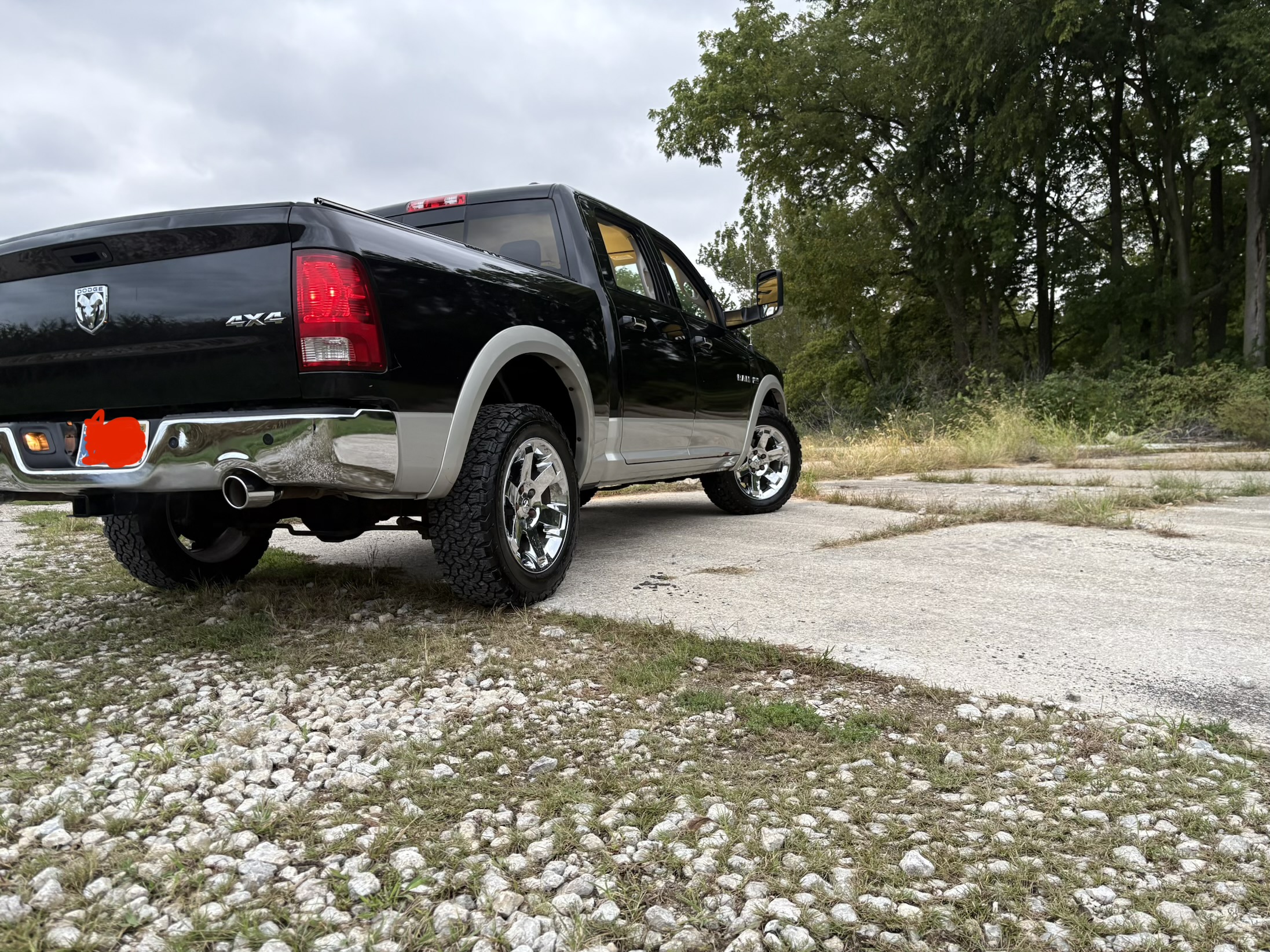 Used 2010 Dodge Ram 1500 Truck Laramie w/ Protection Group AWD/4WD image 6
