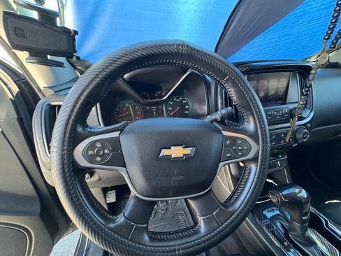 Used 2015 Chevrolet Colorado LT w/ LT Convenience Package RWD image 13