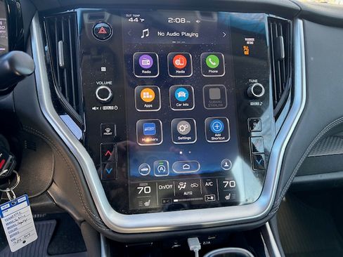 Used 2022 Subaru Legacy Premium image 9