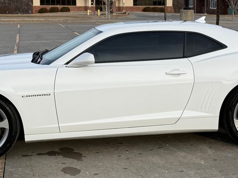 Used 2015 Chevrolet Camaro SS w/ RS Package image 14