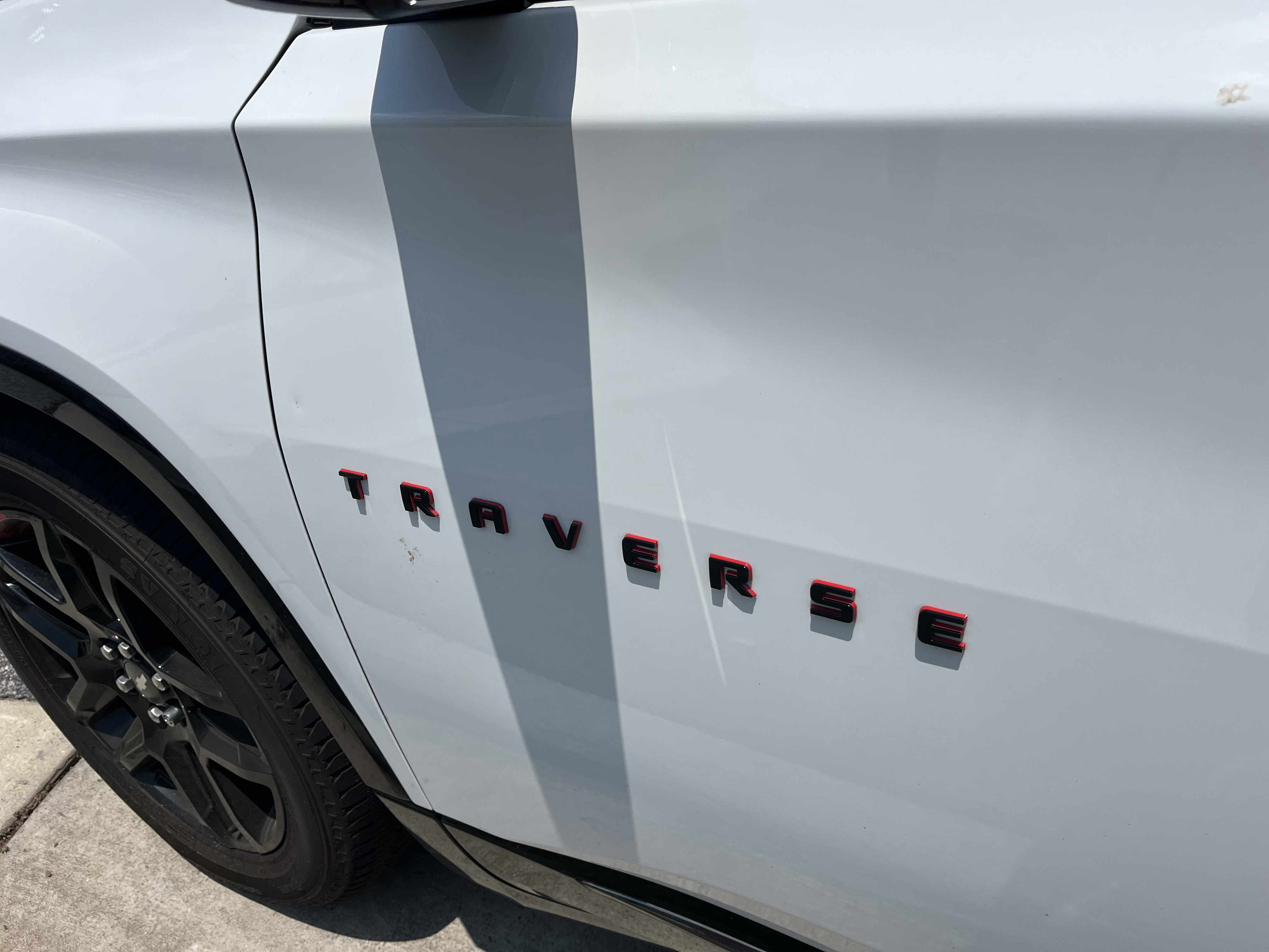 Used 2019 Chevrolet Traverse Premier w/ Redline Edition FWD image 11