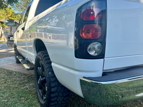 Used 2003 Dodge Ram 2500 Truck SLT image 28