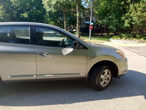 Used 2011 Nissan Rogue S AWD/4WD image 27