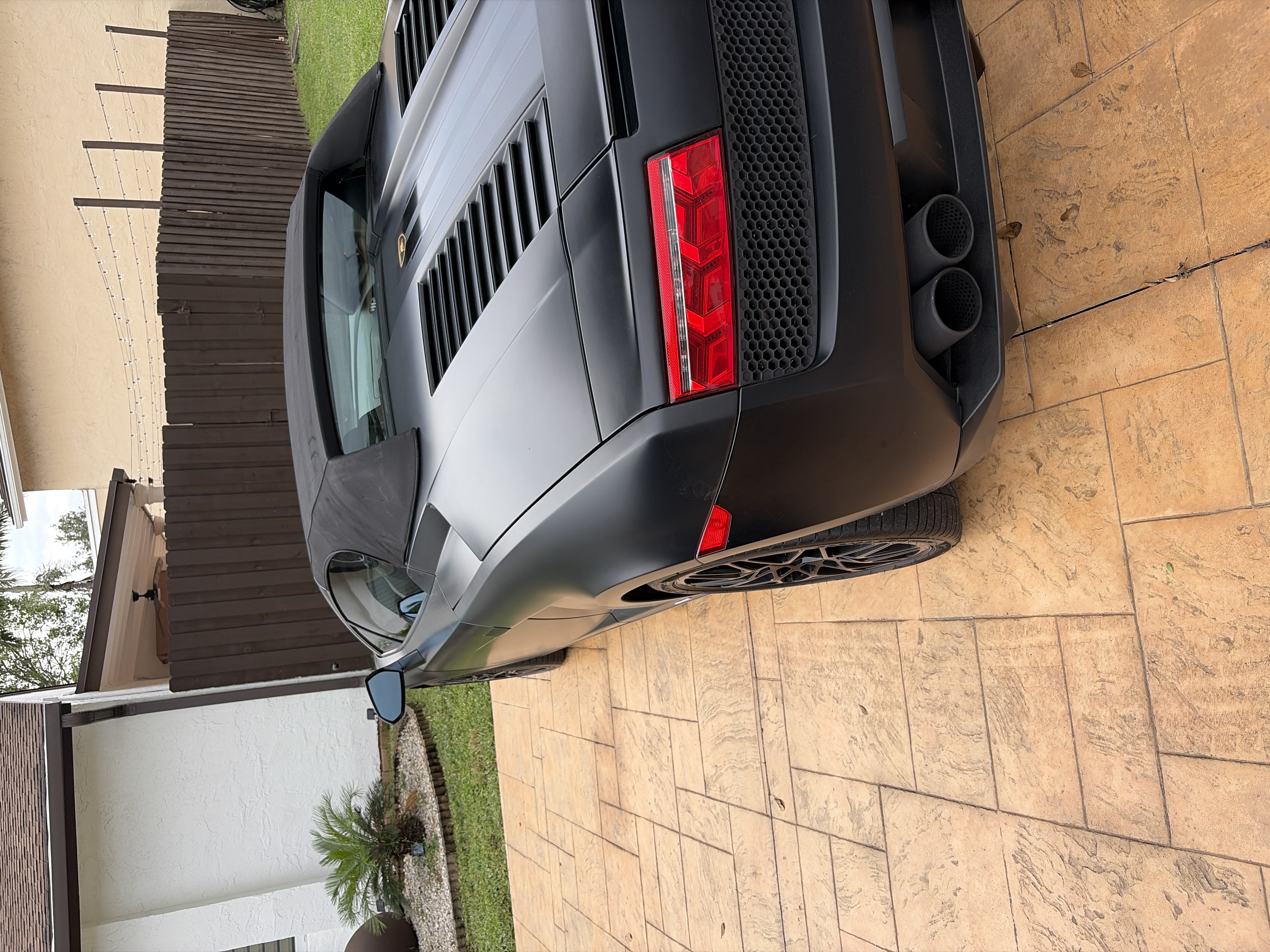 Used 2010 Lamborghini Gallardo LP 560-4 AWD/4WD image 6