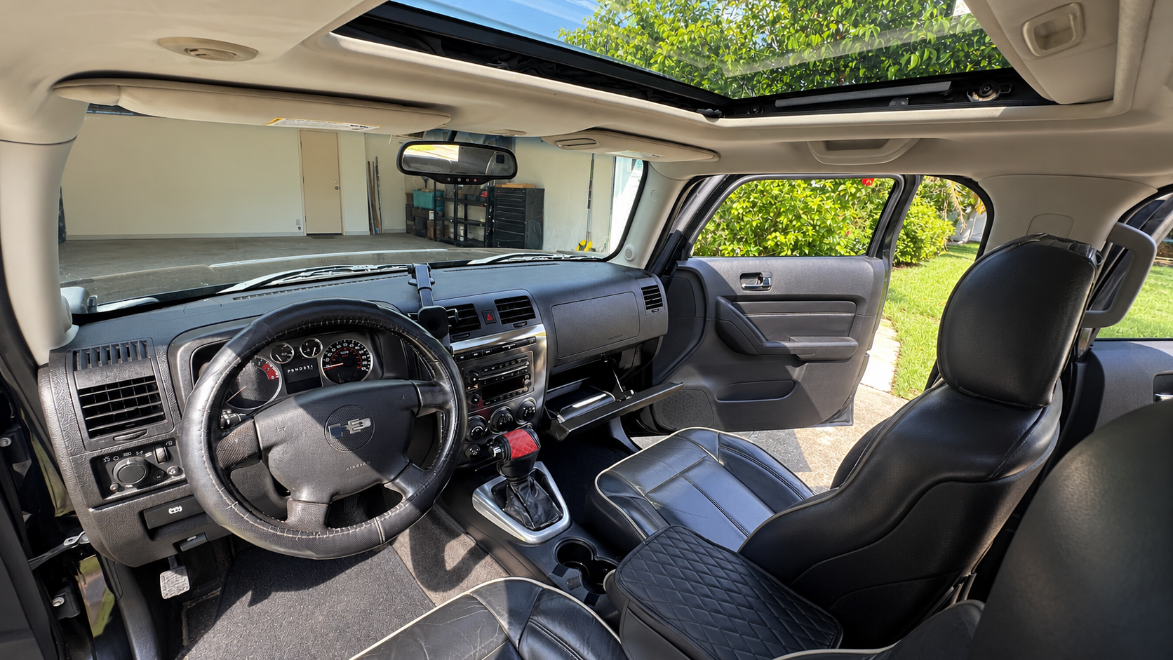 Used 2008 HUMMER H3 Luxury AWD/4WD image 12