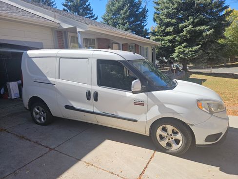 Used 2016 RAM ProMaster City Tradesman SLT w/ Rear Back-up Camera Group image 4