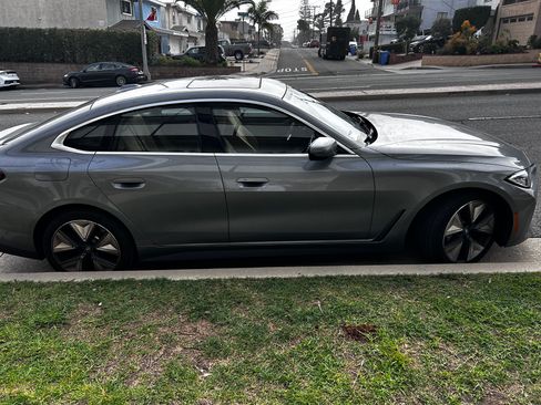 Used 2024 BMW i4 eDrive35 w/ Convenience Package image 4