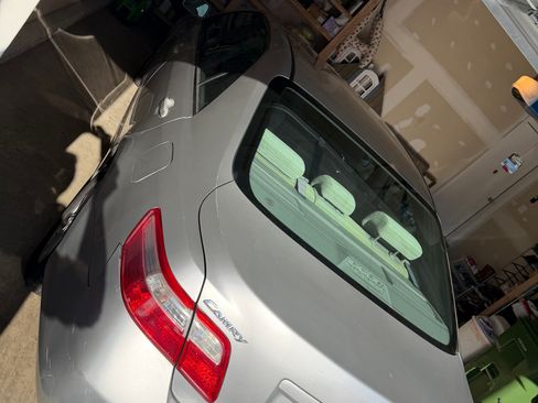 Used 2008 Toyota Camry LE image 2