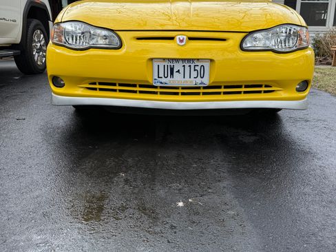 Used 2002 Chevrolet Monte Carlo SS w/ Pace Car Replica Pkg image 4