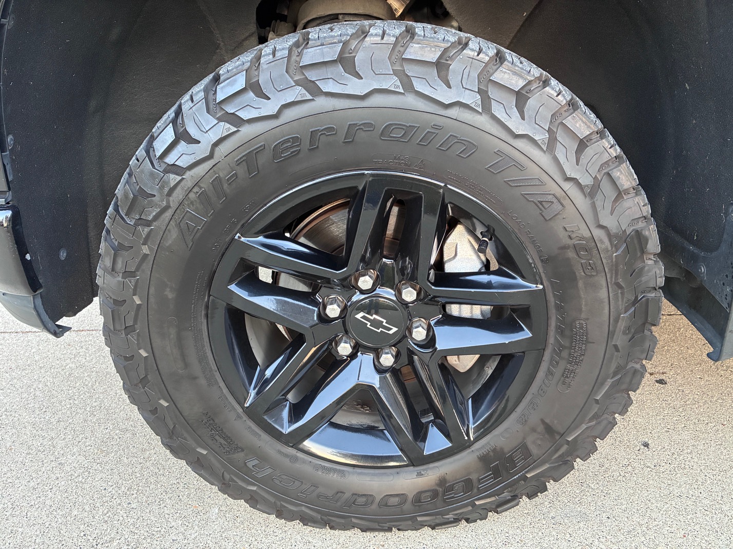 Used 2020 Chevrolet Silverado 1500 LT Trail Boss AWD/4WD image 13