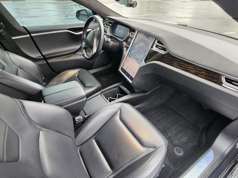 Used 2016 Tesla Model S 75 image 11