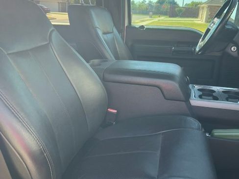 Used 2016 Ford F250 Lariat w/ Lariat Ultimate Package AWD/4WD image 10