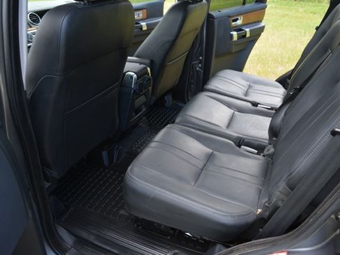 Used 2016 Land Rover LR4 HSE Silver Edition AWD/4WD image 18