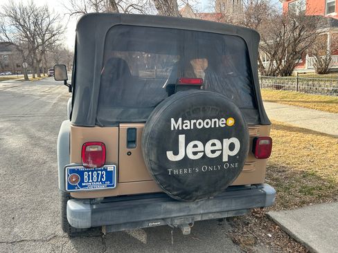 Used 1999 Jeep Wrangler SE image 5