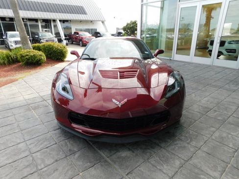 Used 2016 Chevrolet Corvette Z06 w/ 3LZ Preferred Equipment Group RWD image 11