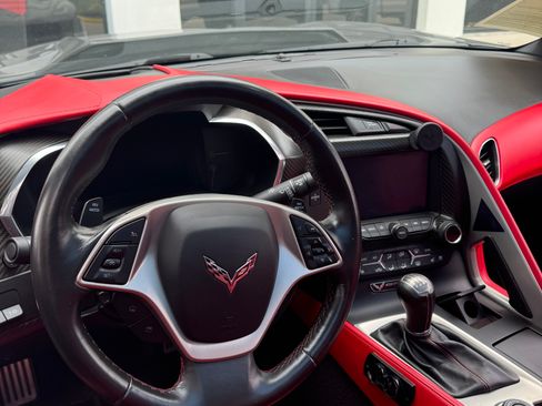 Used 2015 Chevrolet Corvette Stingray Coupe w/ 3LT Preferred Equipment Group image 4