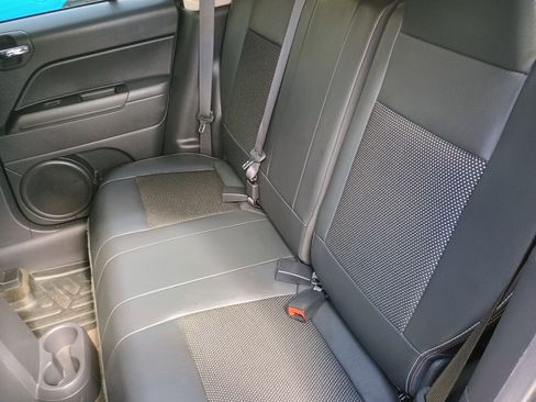 Used 2017 Jeep Patriot 75th Anniversary w/ Power Value Group image 11