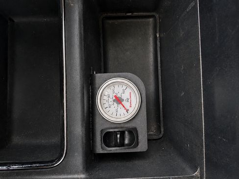Used 2015 Chevrolet Silverado 2500 LTZ w/ Duramax Plus Package AWD/4WD image 11