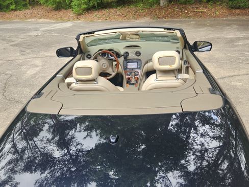 Used 2009 Mercedes-Benz SL 550 SL 550 Roadster 2D image 1