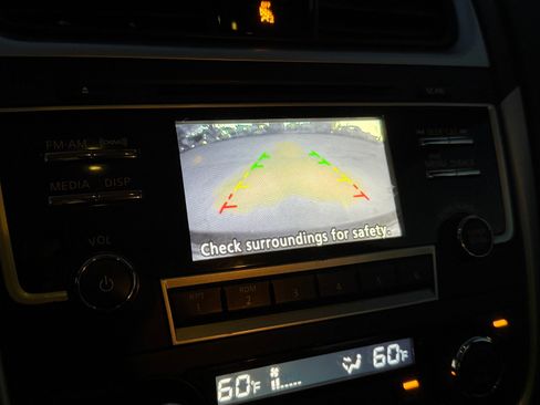 Used 2017 Nissan Altima 2.5 SV image 15