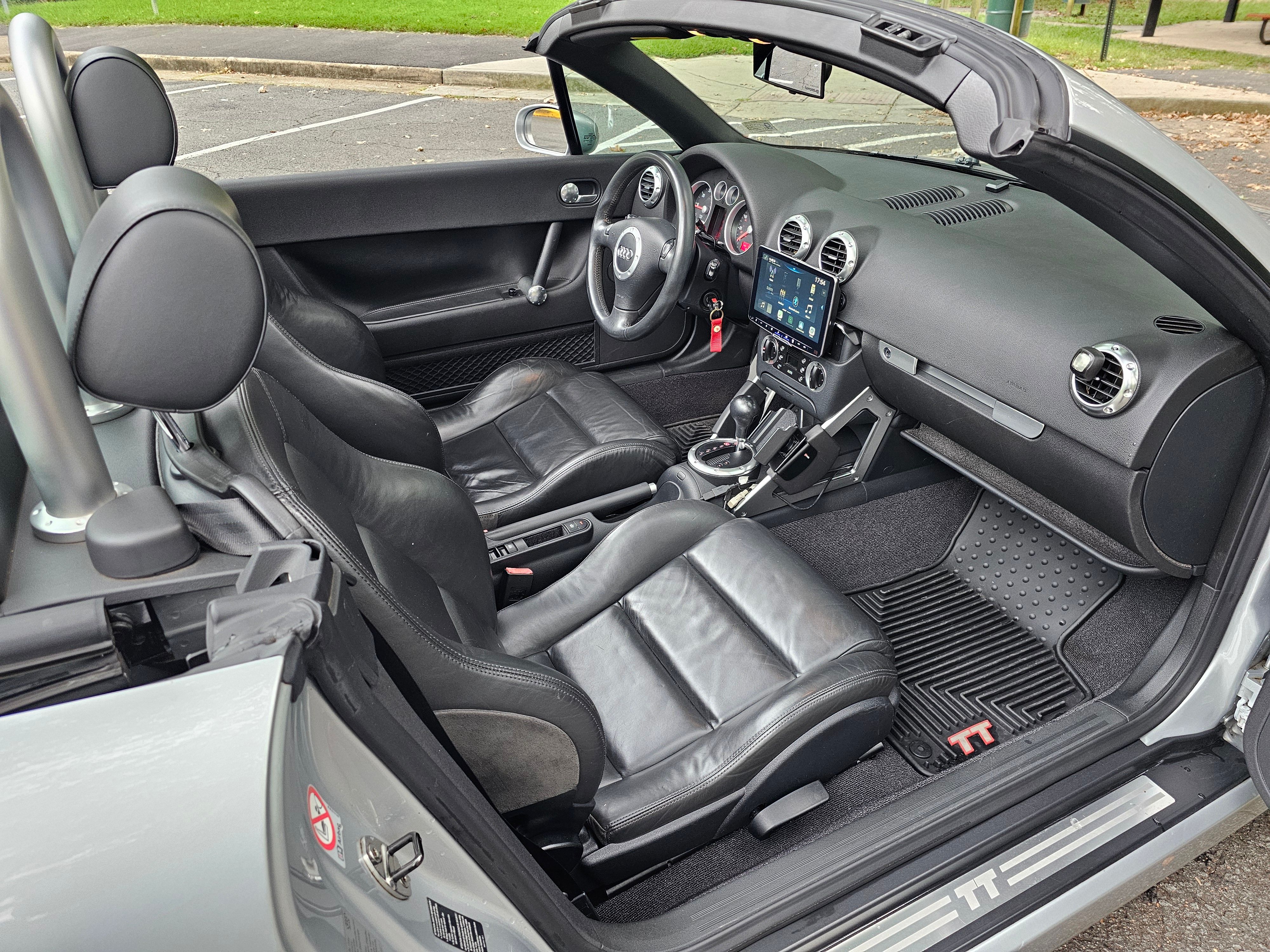 Used 2006 Audi TT 1.8T FWD image 11