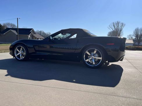 Used 2010 Chevrolet Corvette Convertible 2D w/ Preferred Equipment Group image 14