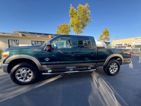 Used 2011 Ford F250 Lariat w/ Lariat Ultimate Pkg image 6