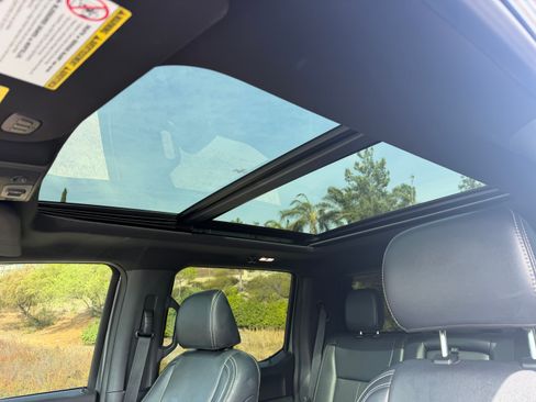 Used 2022 Ford F350 Lariat w/ Black Appearance Package AWD/4WD image 14