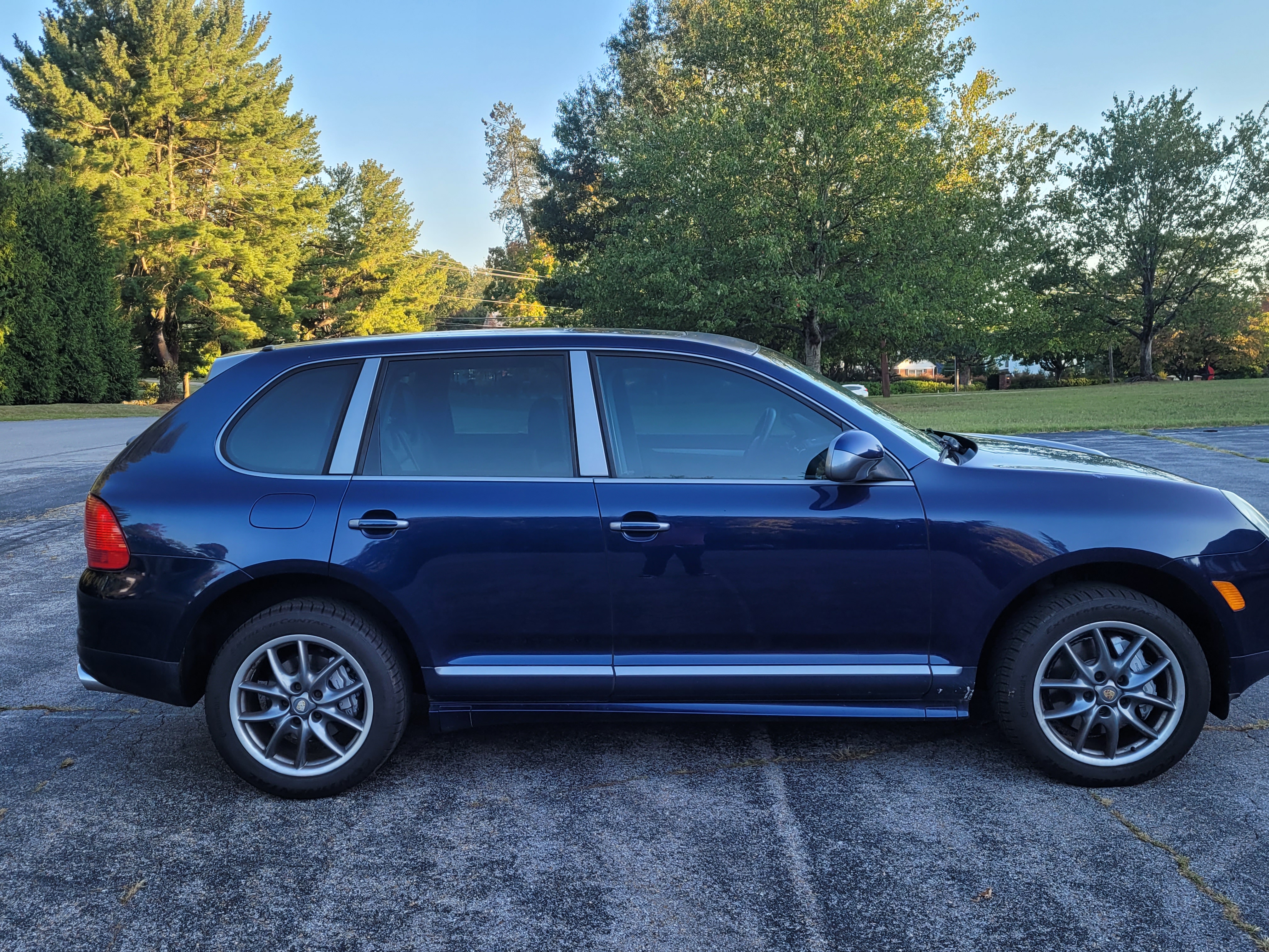 Used 2006 Porsche Cayenne S Titanium Edition AWD/4WD image 4