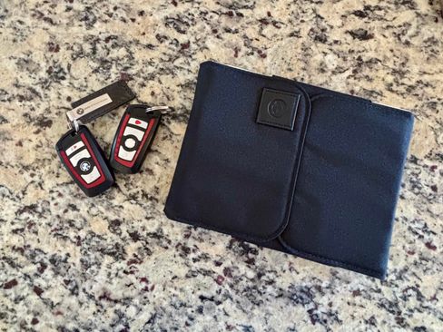 Used 2017 BMW 330i Sedan image 25