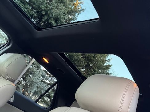 Used 2013 Ford Explorer Limited image 5