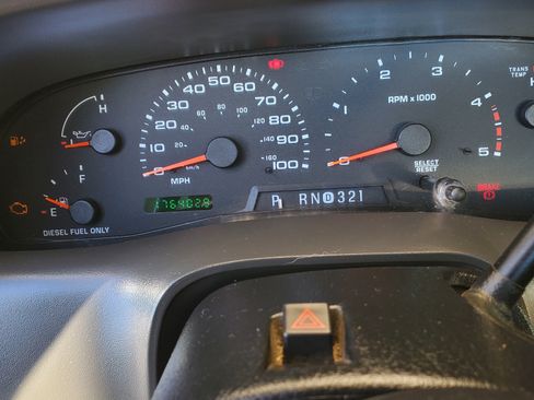 Used 2003 Ford F250 XL RWD image 7