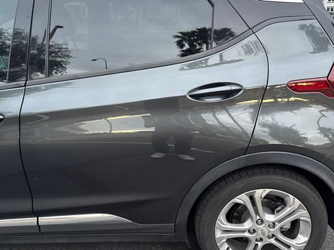 Used 2020 Chevrolet Bolt LT FWD image 8