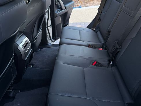 Used 2023 Lexus GX 460 Premium w/ Premium Plus Package AWD/4WD image 10