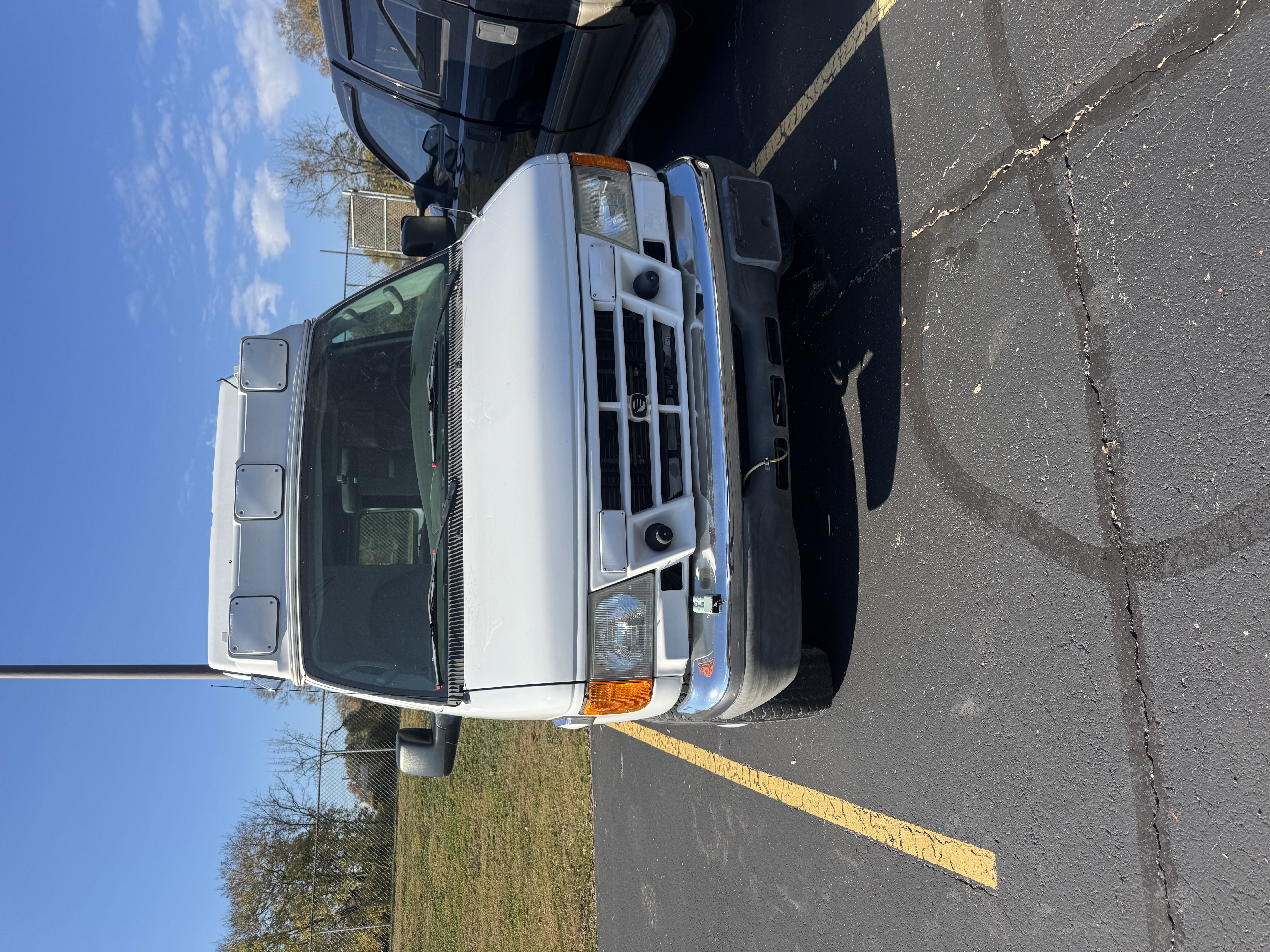 Used 2007 Ford E-350 and Econoline 350 Extended Super Duty RWD image 8