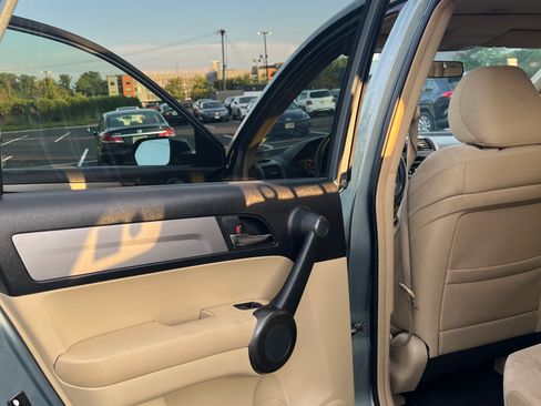 Used 2011 Honda CR-V EX image 15