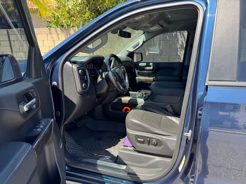Used 2020 Chevrolet Silverado 1500 LT Trail Boss AWD/4WD image 14
